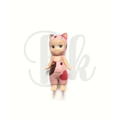 Figurines