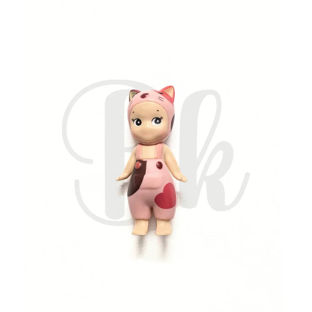 Figurines